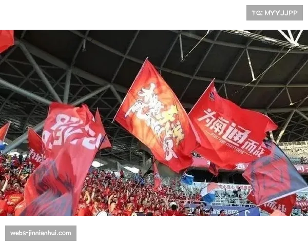 业余足球联赛参赛人数破千，草根足球基础设施投入加大