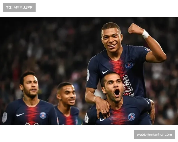 快讯：姆巴佩20分钟内上演帽子戏法，巴黎圣日耳曼3-0领先特鲁瓦